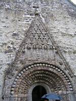 Clonfert - Cathedrale romane - Portail (3)